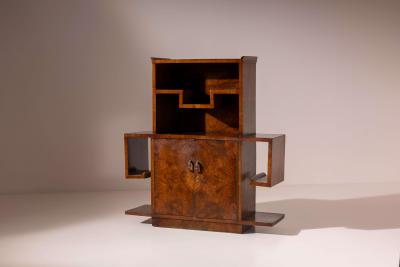 Emilio Lancia Emilio Lancia display cabinet in walnut and walnut burl Italy 1930s