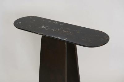 Emmanuel Levet Stenne TAIL STAND