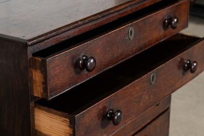 English 18thC Oak Chest Drawers