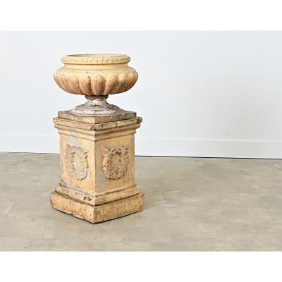 English 19th Century Doulton Campania Urn on Pedestal