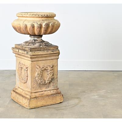 English 19th Century Doulton Campania Urn on Pedestal