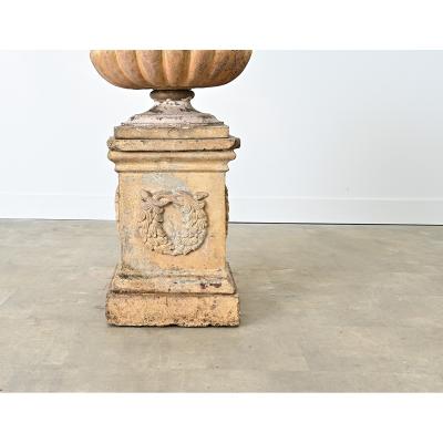 English 19th Century Doulton Campania Urn on Pedestal
