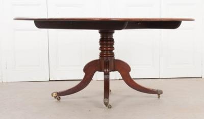 English 19th Century Mahogany Tilt Top Center Table