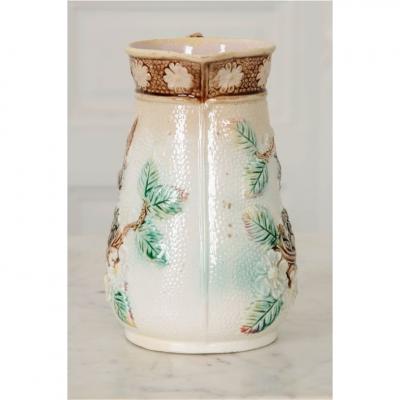English 19th Century Majolica Bird s Nest Pitcher