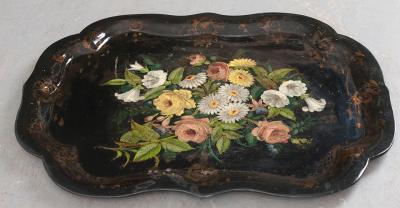 English 19th Century Papi r M ch Gilt and Painted Tray