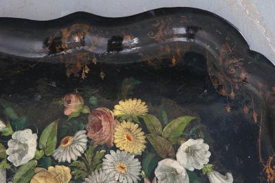 English 19th Century Papi r M ch Gilt and Painted Tray