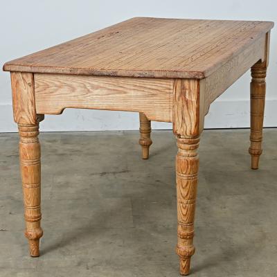 English 19th Century Pine Coffee Table