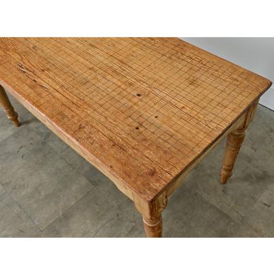 English 19th Century Pine Coffee Table
