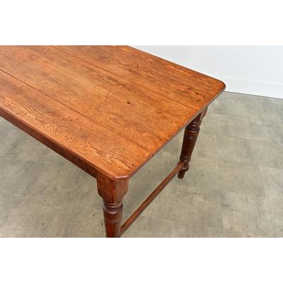 English 19th Century Pine Farmhouse Table