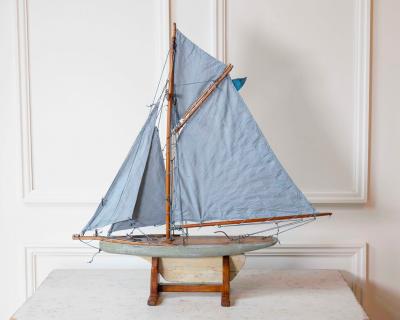 English 20th Century Bowman Carved Wood Gaff Cutter Pond Yacht