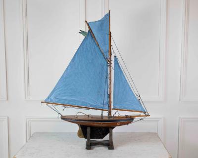 English 20th Century Carved Wood Gaff Cutter Pond Yacht