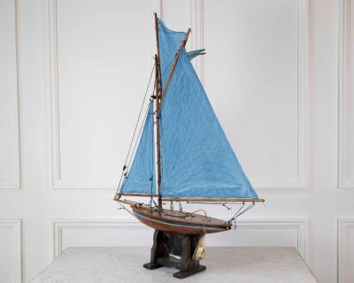 English 20th Century Carved Wood Gaff Cutter Pond Yacht