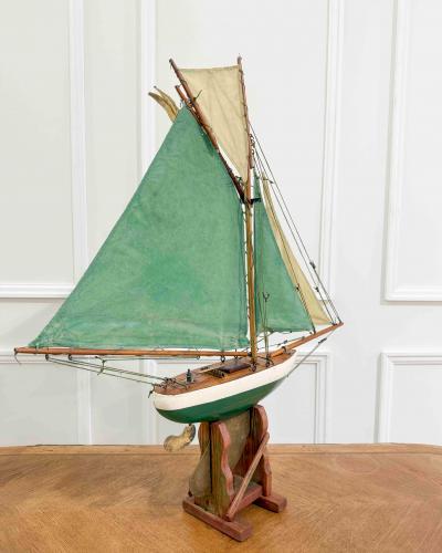 English 20th Century Carved Wood Gaff Cutter Pond Yacht