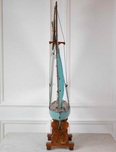English 20th Century Kangaroo Carved Wood Gaff Cutter Pond Yacht