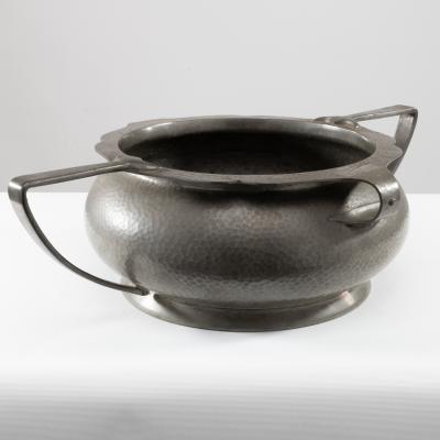 English Art Deco Hand hammered Fruit Bowl or Centrepiece with Extending Handles