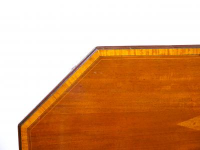 English Burl Mahogany Hexagonal Shape Inlay Decorated Top Center Table