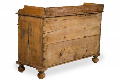 English Country Style Pine Wood Kneehole Desk