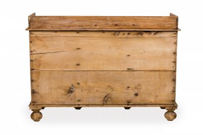 English Country Style Pine Wood Kneehole Desk