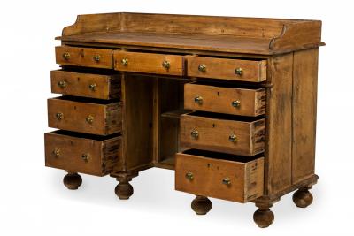 English Country Style Pine Wood Kneehole Desk