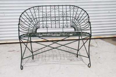 English Country Style Wire Outdoor Settee