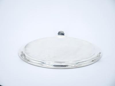 English Elkingtons Silver Plated Round Shape Interior Decorated Serving Tray