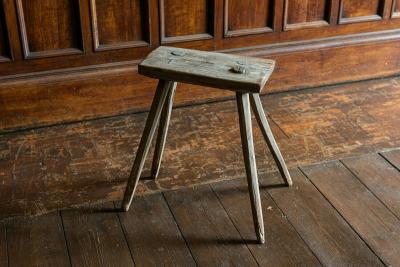 English Elm Primitive Country Stool