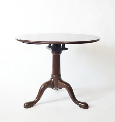 English George II Solid Mahogany Pillar and Claw Tilt Top Table circa 1740