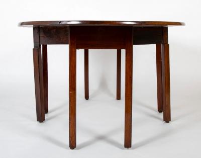English George III Six Leg Mahogany Hunt Table