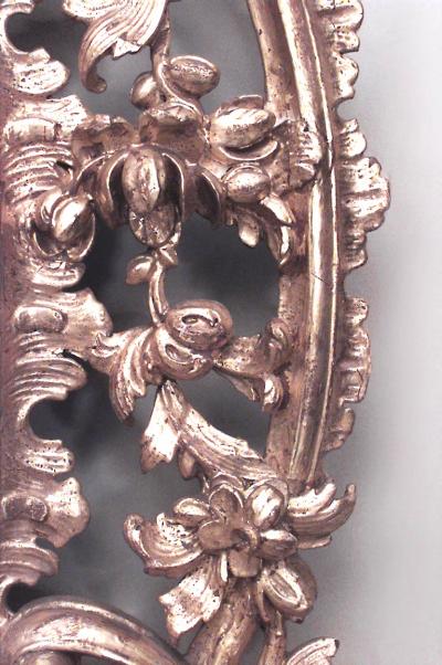English Georgian Gilt Carved Wall Mirror