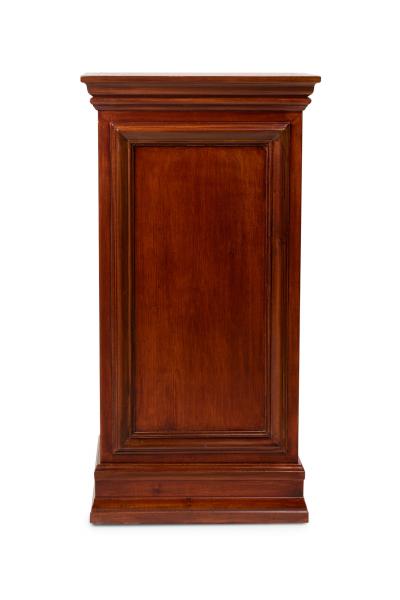 English Georgian Style Display Pedestal