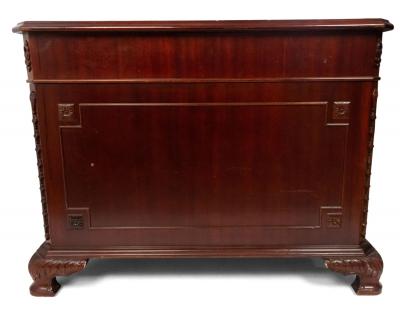 English Georgian Style Mahogany Kneehole Desk