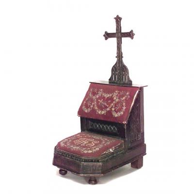 English Gothic Revival Walnut Prie dieu