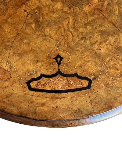 English Inlaid Burl Walnut Circular Occasional Side Tripod Table