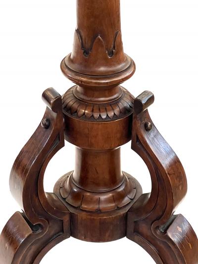 English Inlaid Burl Walnut Circular Occasional Side Tripod Table