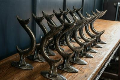 English Polished Cast Iron Drain Pipe hooks