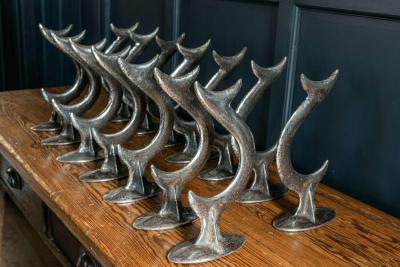 English Polished Cast Iron Drain Pipe hooks