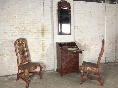 English Queen Anne Early 18th Century Red Chinoiserie Lacquer Mirror