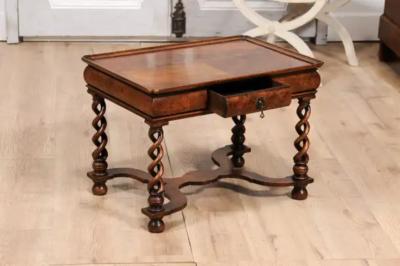 English Queen Anne Style 1910 Burl Walnut Coffee Table with Bookmatched Tray Top