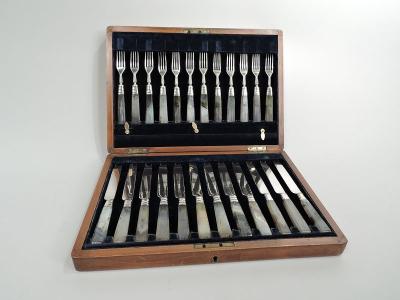 English Regency Classical Sterling Silver Agate Fruit Set for 12