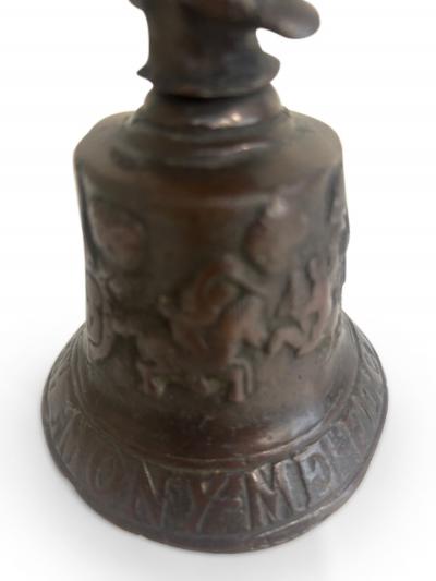 English Renaissance bornze town crier bell with cavalier head