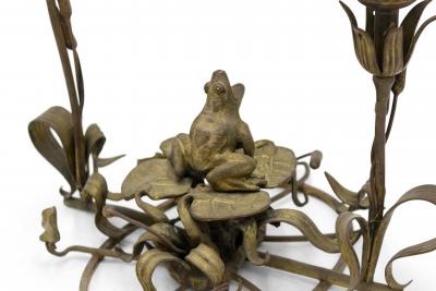 English Victorian Bronze Frog Table Lamp