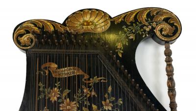 English Victorian Lacquered Zither