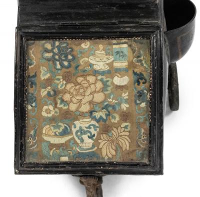 English Victorian Tole Coal Scuttle