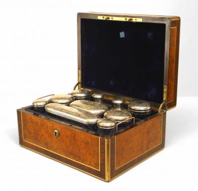 English Victorian Wanlnut and Rosewood Makeup Travel Case