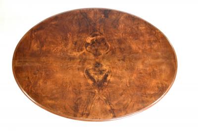 English Walnut and Burl Walnut Dining Table Single pedestal England C A 1850