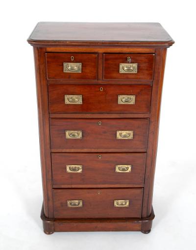 English Wellington Form Campaign High Chest