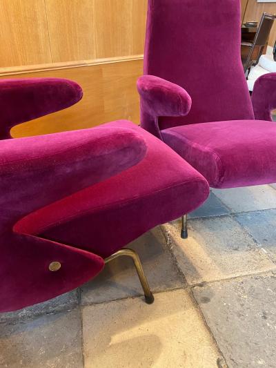 Erberto Carboni Pair of armchairs odel Delfino for Arflex Italy 1950s