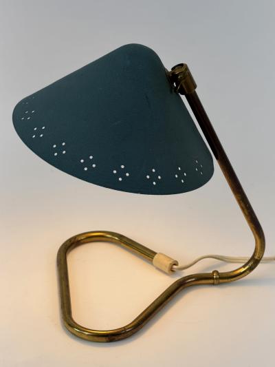 Erik W rn Lovely Mid Century Brass Table Lamp by Erik W rn for Gnosj Sweden 1950s