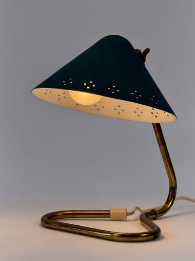 Erik W rn Lovely Mid Century Brass Table Lamp by Erik W rn for Gnosj Sweden 1950s