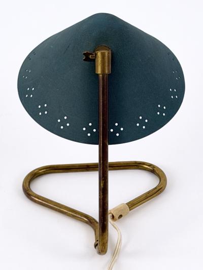 Erik W rn Lovely Mid Century Brass Table Lamp by Erik W rn for Gnosj Sweden 1950s